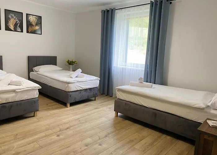 Platanowe Wzgorze アパート *