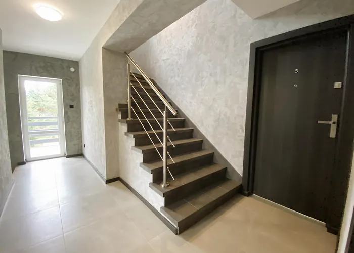 Platanowe Wzgorze アパート *